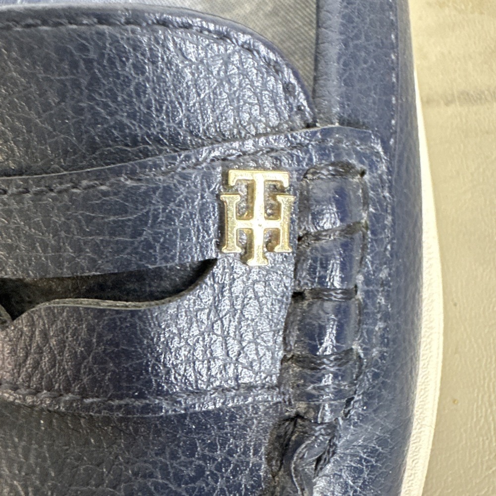 Tommy Hilfiger Navy Blue Monogram Leather Penny Loafers Sz 6.5 - Picture 4 of 9